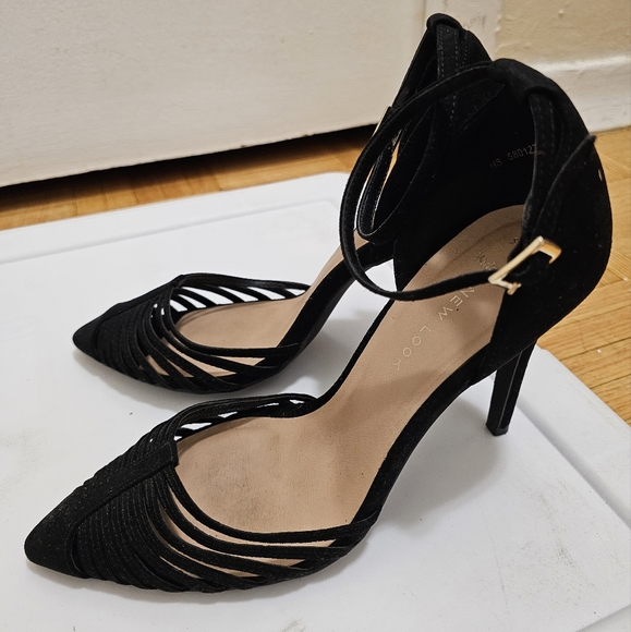 NEW LOOK BLACK HIGH HEELS - Picture 4 of 4